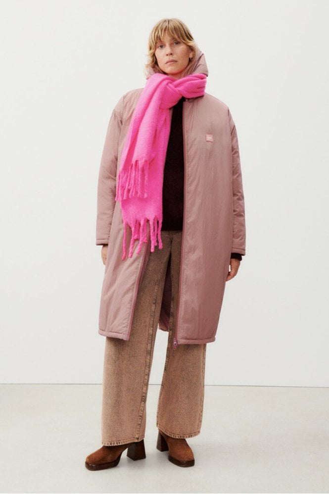 American Vintage Zinaco Scarf in Rose Fluo
