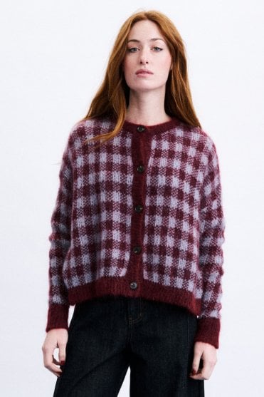 Aomori Cardigan in Bordeaux