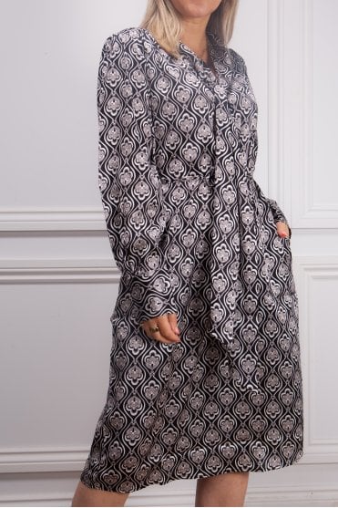 Bow Dress