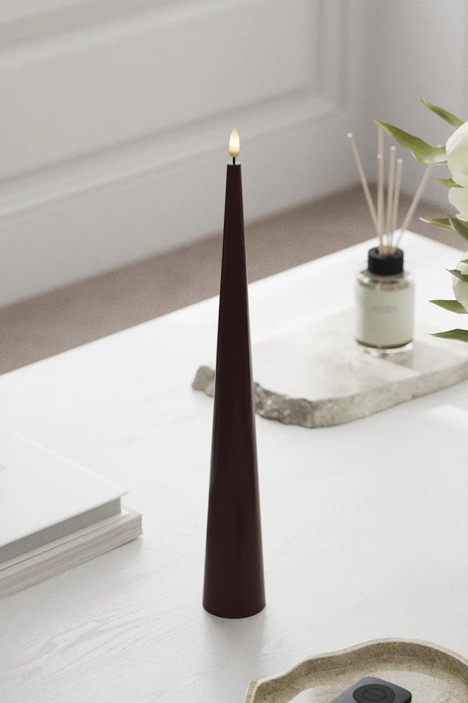 Deluxe Homeart Cone Candle in Bourgogne 38cm