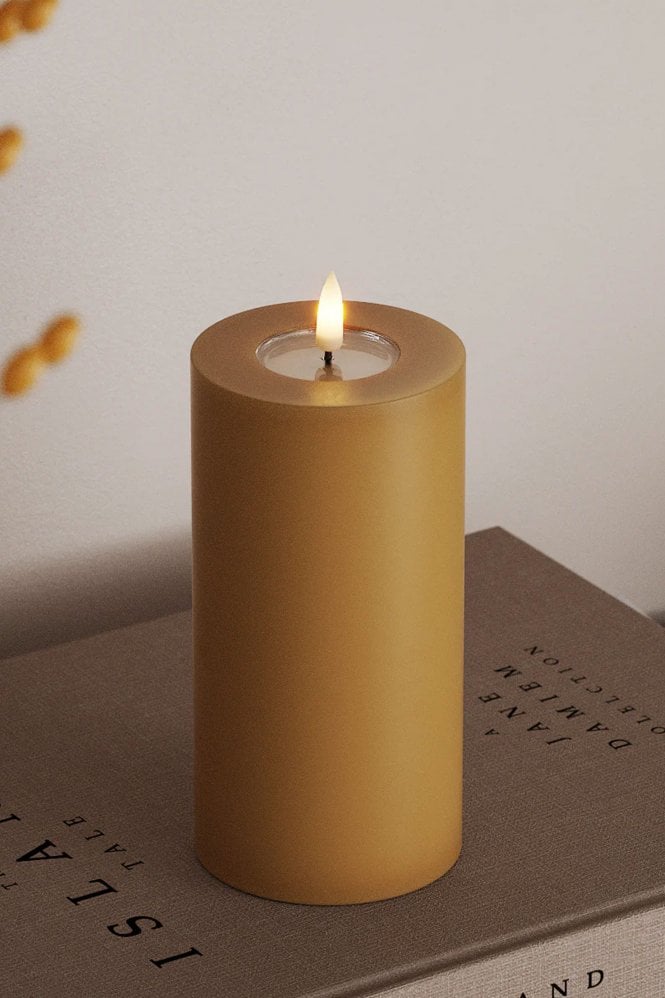 Deluxe Homeart Unique LED Candle Curry 7.5 x 15cm