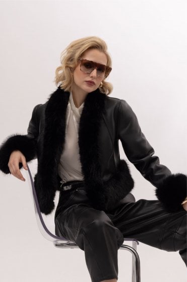 Foxy Faux Fur in Black