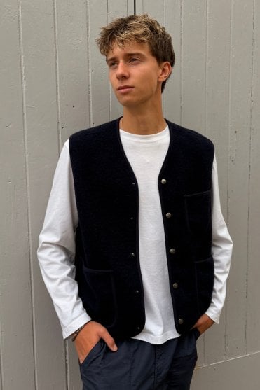 Gilet Knitted Vest in Navy