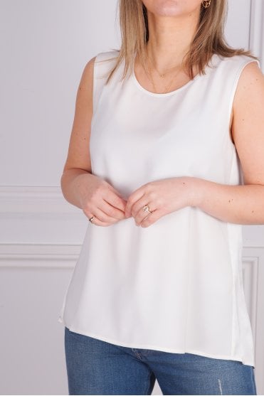 Cue Top in Ivory