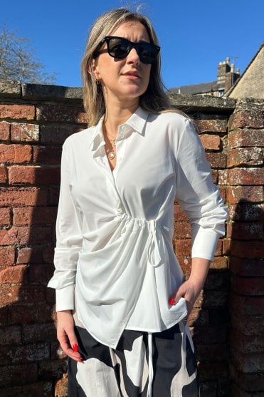 Lawn Shirt in Off White