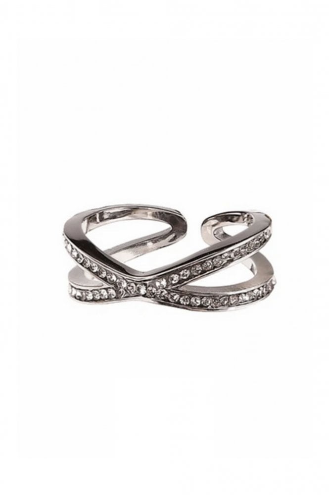 Hot Tomato Kiss Ring in Natural/Clear