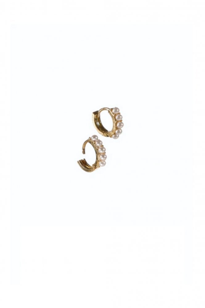 Hot Tomato Micro Hoops with Pearl in Gold