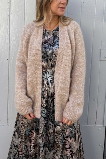 Bruneti Cardigan in Camel