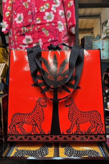 Medium Ortigia Gift Bag in Red