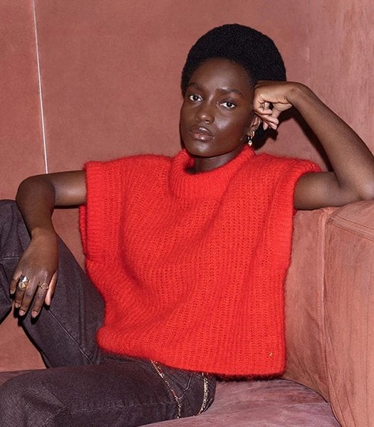 KNITWEAR