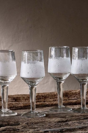 Anara Etched Wine Glass Set of 4