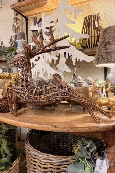 Rattan Dasher Reindeer