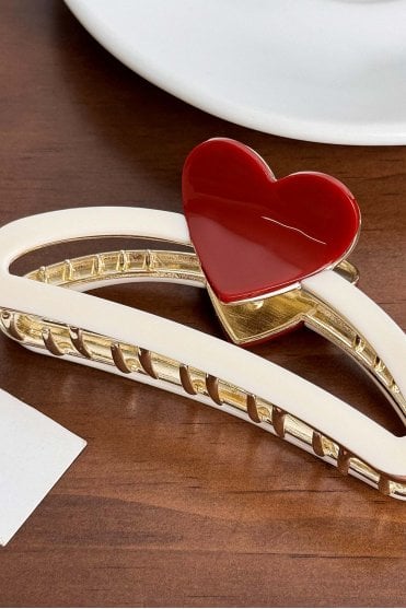 Rounded Edge Cream Hair Claw with Heart