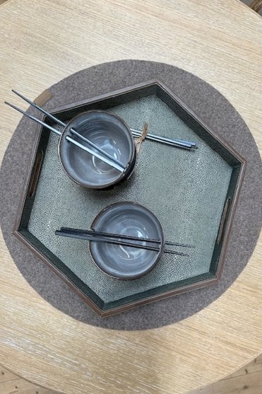 Vilma Round Table Mat in Cappuccino 60cm
