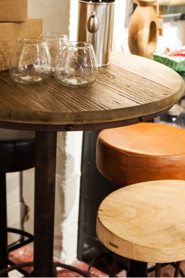 Bar Table