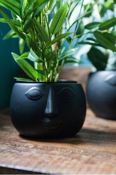 Black Pagan Face Planter