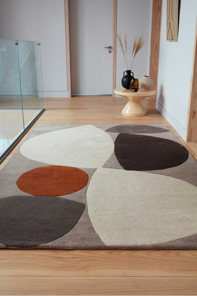 The Home Collection Reef Rug in Mid Century Grey