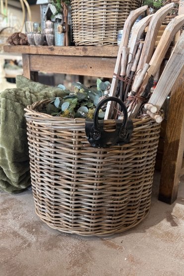 Round large Log Basket