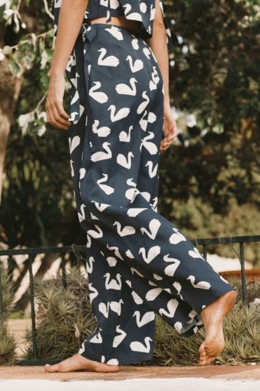 Swans Trousers in Navy
