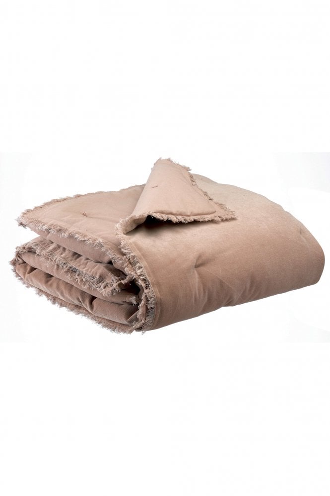 Vivaraise Fara Throw in Sesame