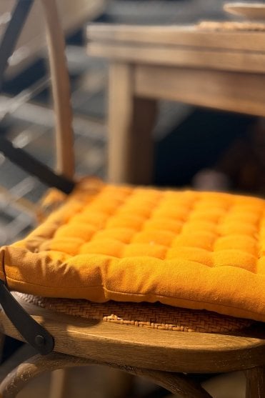 Zea Chair Pad in Tournesol