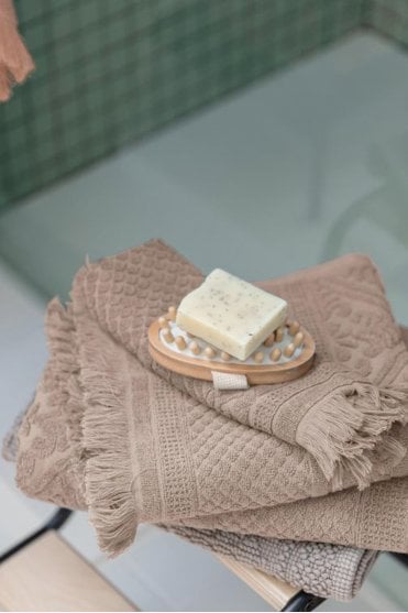 Zoe Guest Towel in Chamois