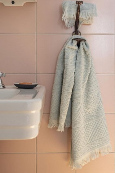 Zoe Guest Towel in Jade